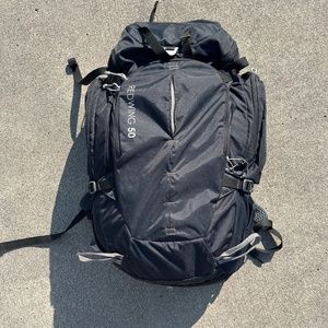 Kelty Redwing 50 Black 22615216BK with Metal Clip Beaver Tail----MINT!!!